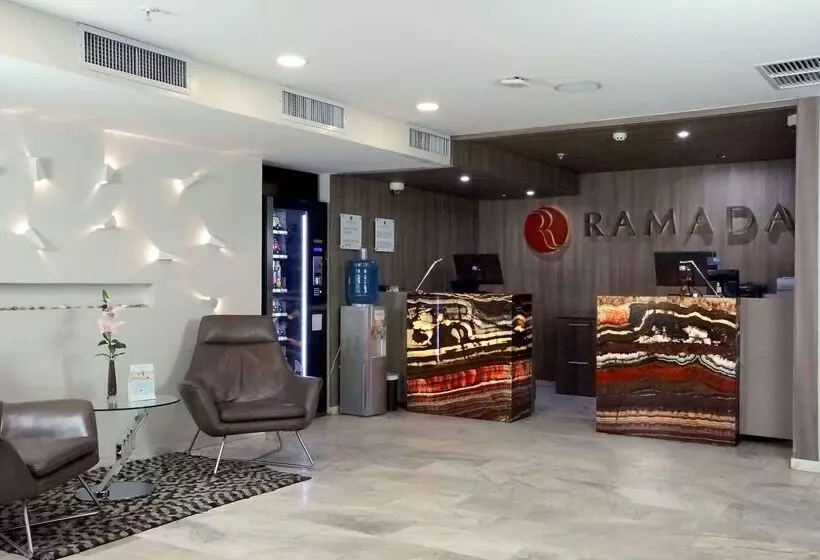 فندق Ramada By Wyndham Panama Via Argentina