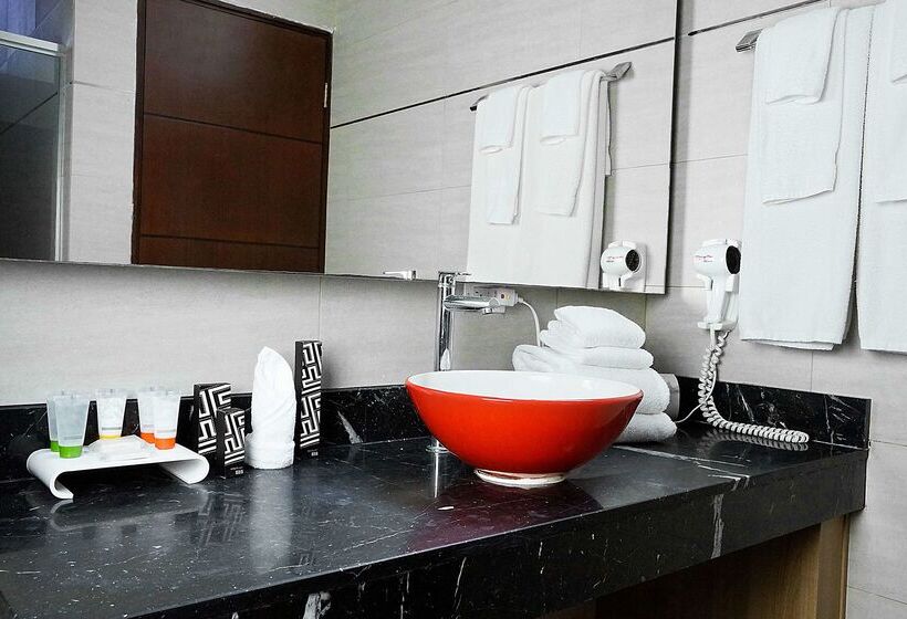 Отель Ramada By Wyndham Panama Via Argentina