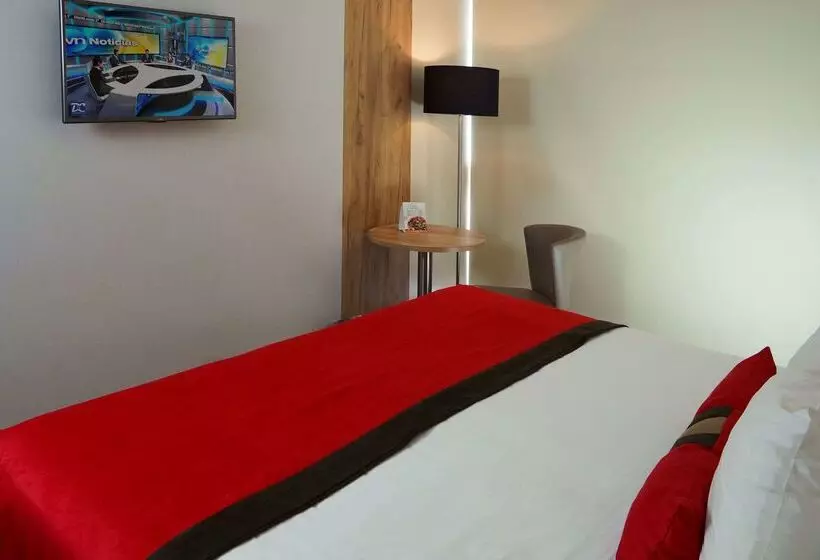 فندق Ramada By Wyndham Panama Via Argentina