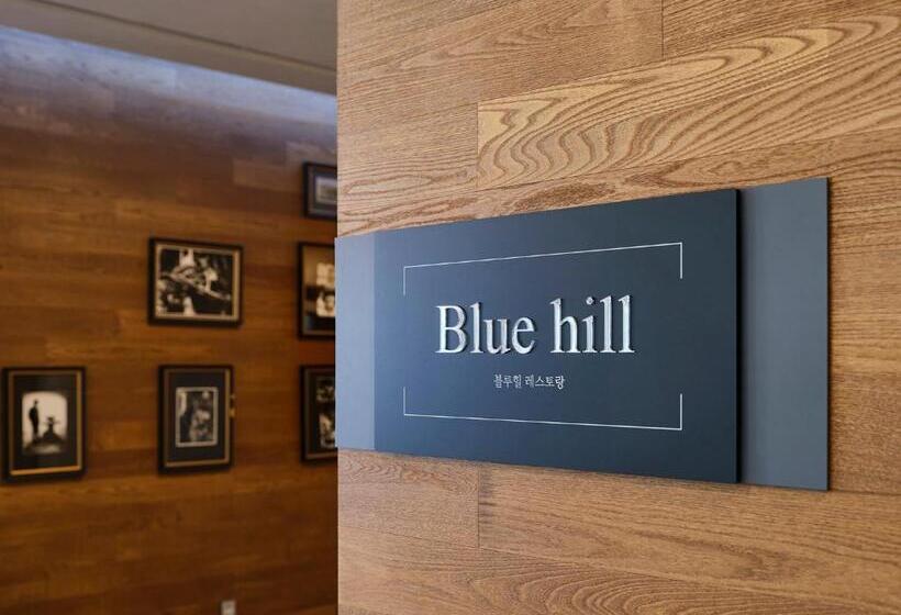 Hotel The Island Blue