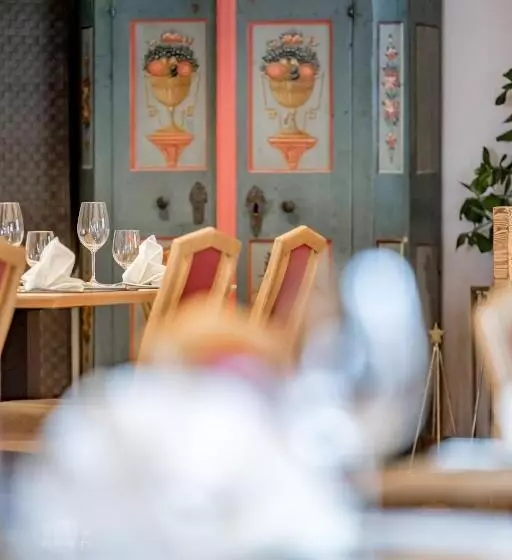 Отель Tilia Living