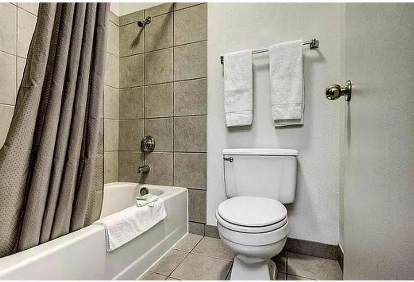 モーテル SureStay Hotel by Best Western Wells