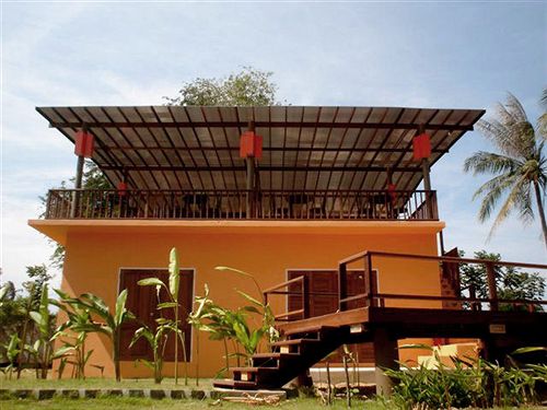 استراحتگاه Sunshine Pool Villa