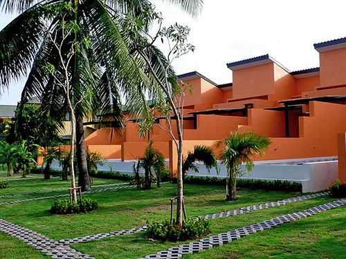 استراحتگاه Sunshine Pool Villa