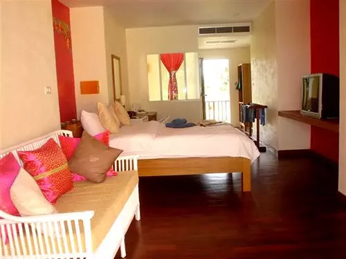 استراحتگاه Sunshine Pool Villa