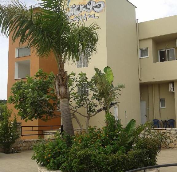 Vickys Studios Faliraki