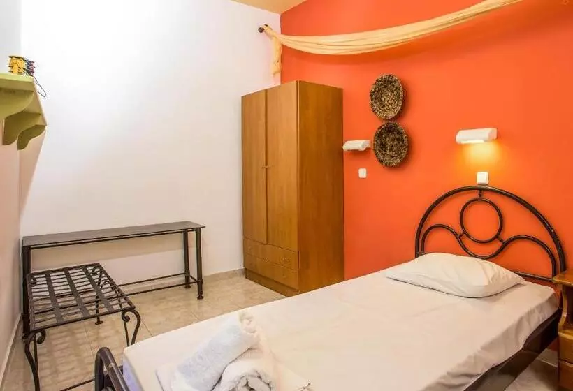 Vickys Studios Faliraki