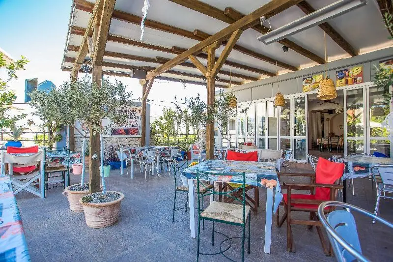 Vickys Studios Faliraki