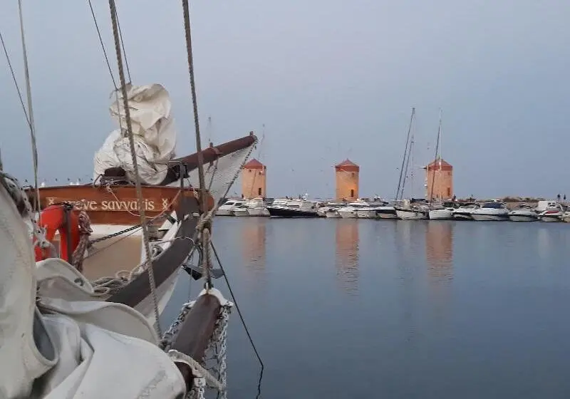 Vickys Studios Faliraki