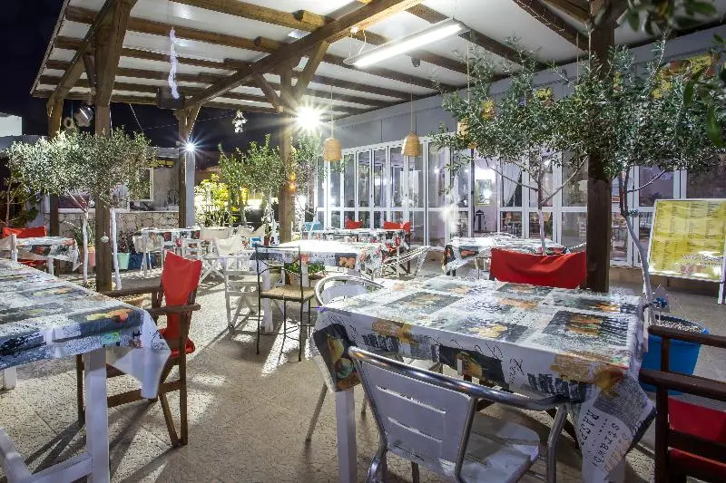 Vickys Studios Faliraki