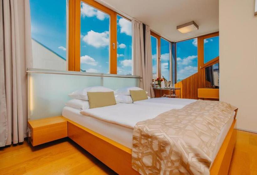 Wenceslas Square Hotel   Czech Leading Hotels