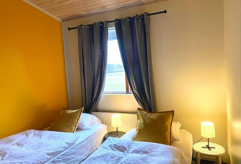 Paradise Cave Hostel & Guesthouse