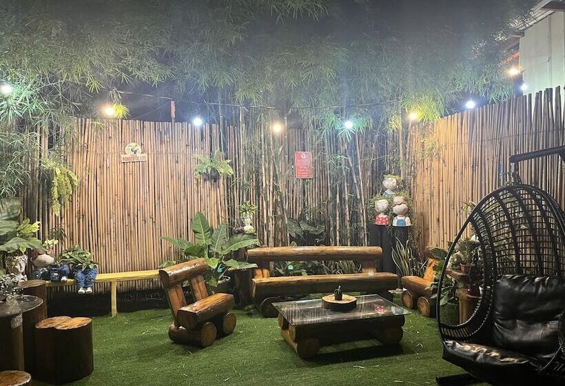 旅馆 Manora Apartment