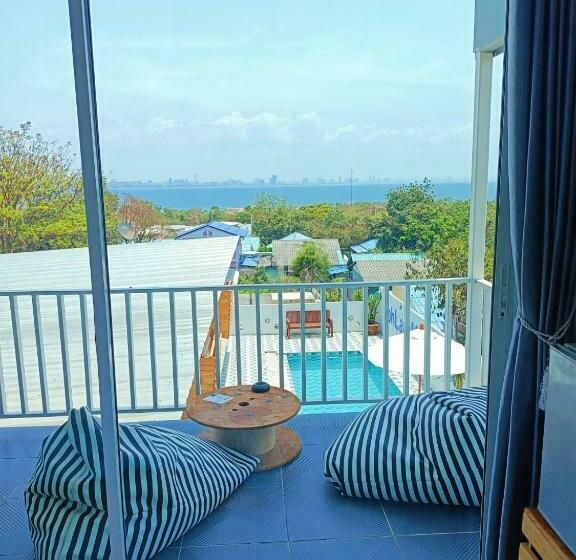 Bed and Breakfast เกาะล้านเม้าท์เทน