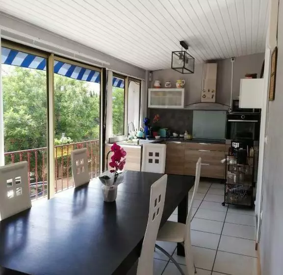 ベッドアンドブレックファースト Atmosphere