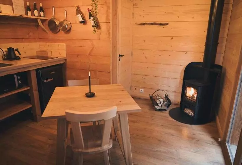 Aamiaismajoitus (B&B) Les Cabanes Du Val De Loue   Hébergements Atypiques Tout Confort