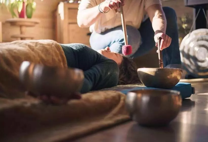 Aamiaismajoitus (B&B) Les Cabanes Du Val De Loue   Hébergements Atypiques Tout Confort