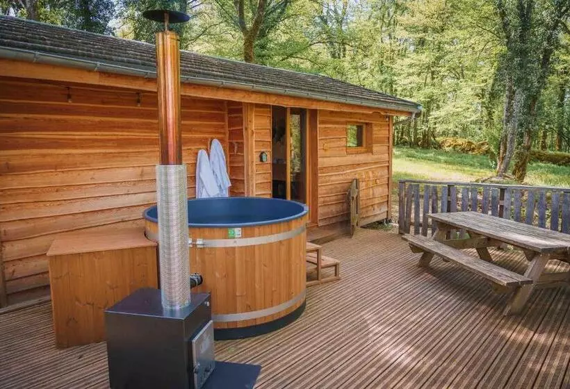 Aamiaismajoitus (B&B) Les Cabanes Du Val De Loue   Hébergements Atypiques Tout Confort