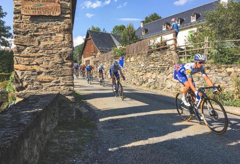 مبيت وإفطار Maison Jeanne