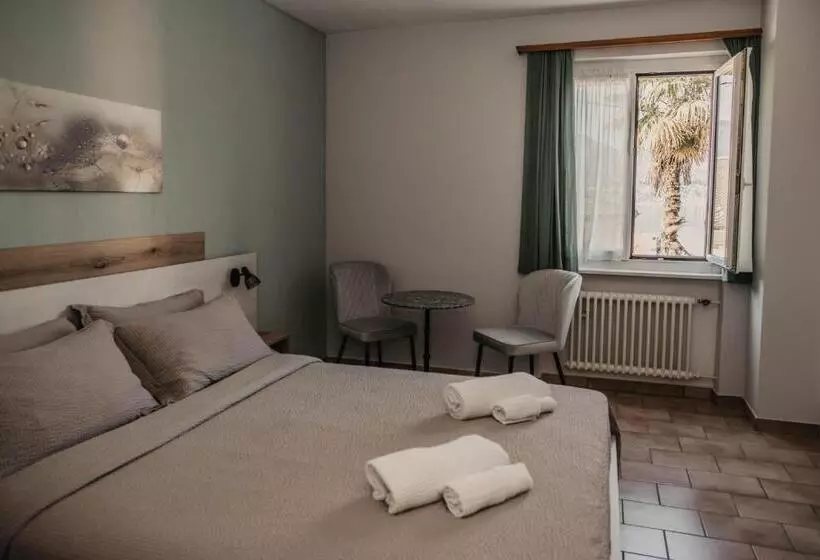 ホテル Albergo Ristorante Al Portico