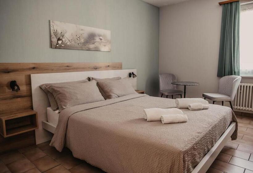 ホテル Albergo Ristorante Al Portico