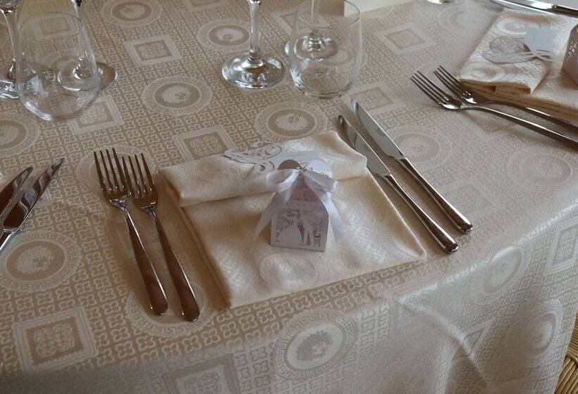 בית מלון כפרי Masseria Sacramento