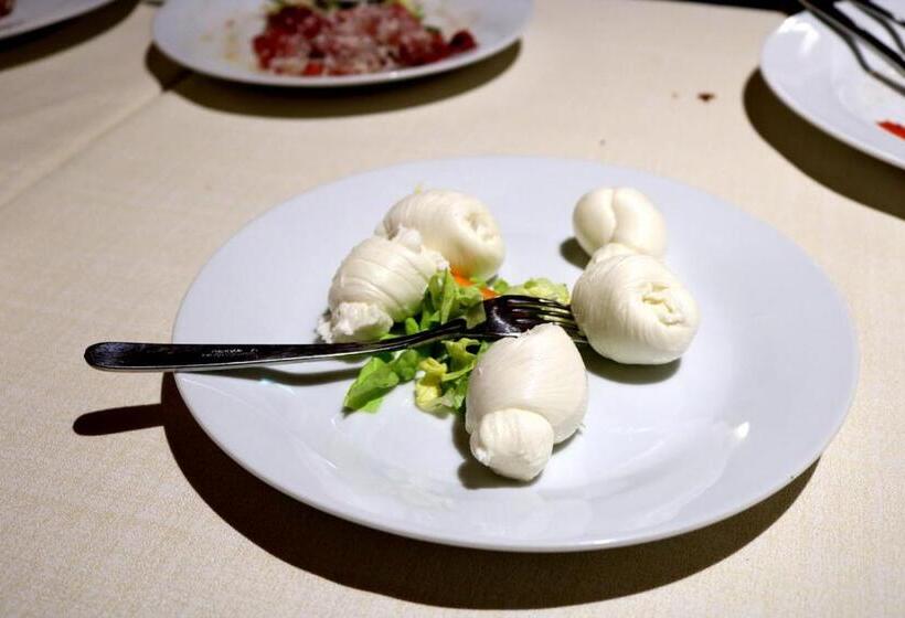 בית מלון כפרי Masseria Sacramento