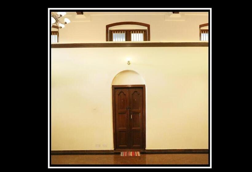 Hotell Pattiah Naidu Palace