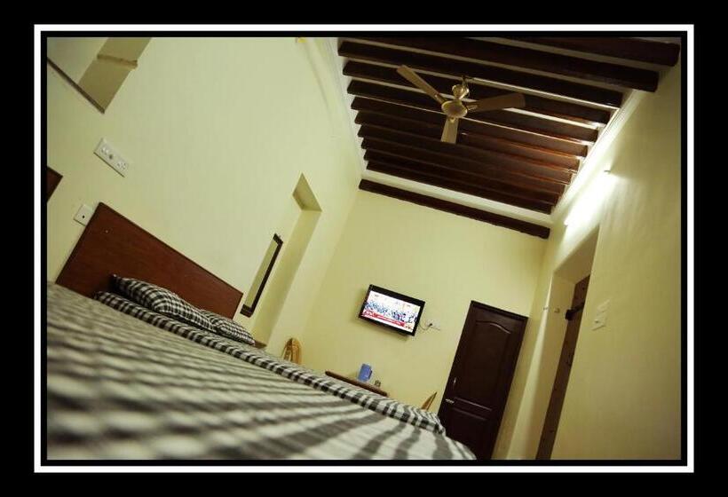 Hotell Pattiah Naidu Palace