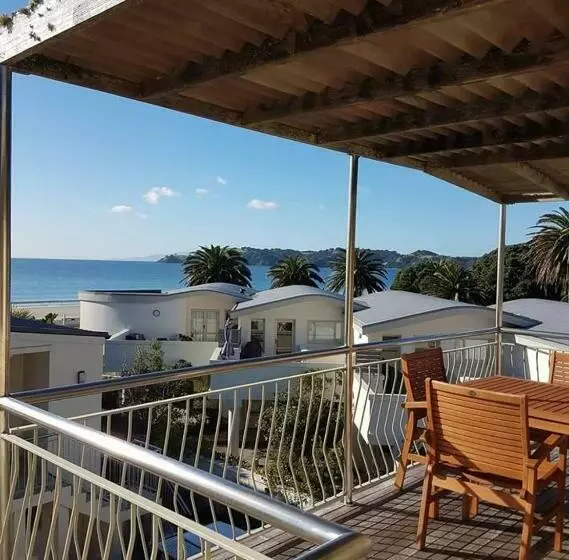 Onetangi Beach Apartments