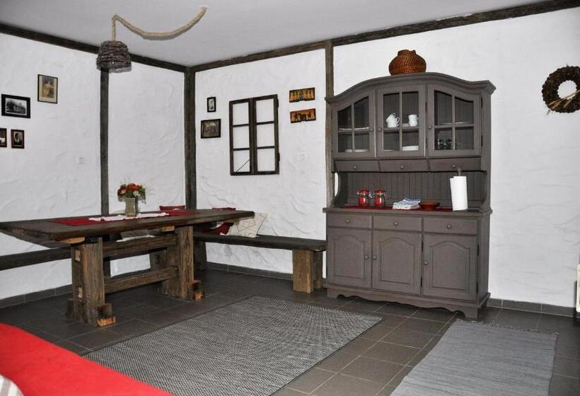 Majatalo Apartma Romana