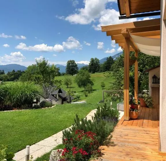 پانسیون Apartma Romana