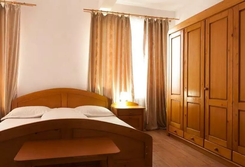 Pension Club Montana