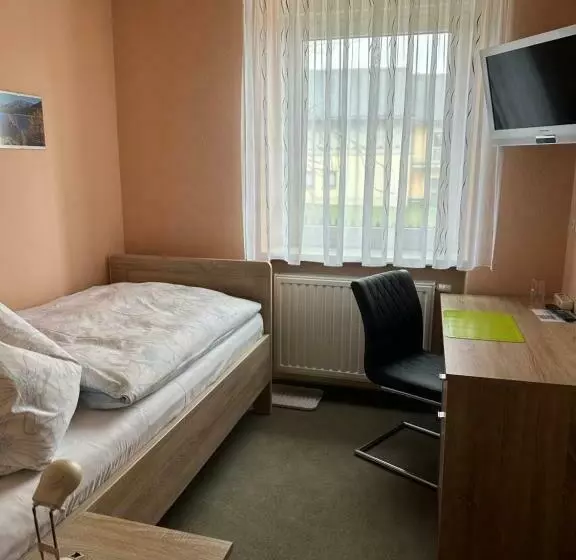 ユースホステル Gasthof „zum Schwan“