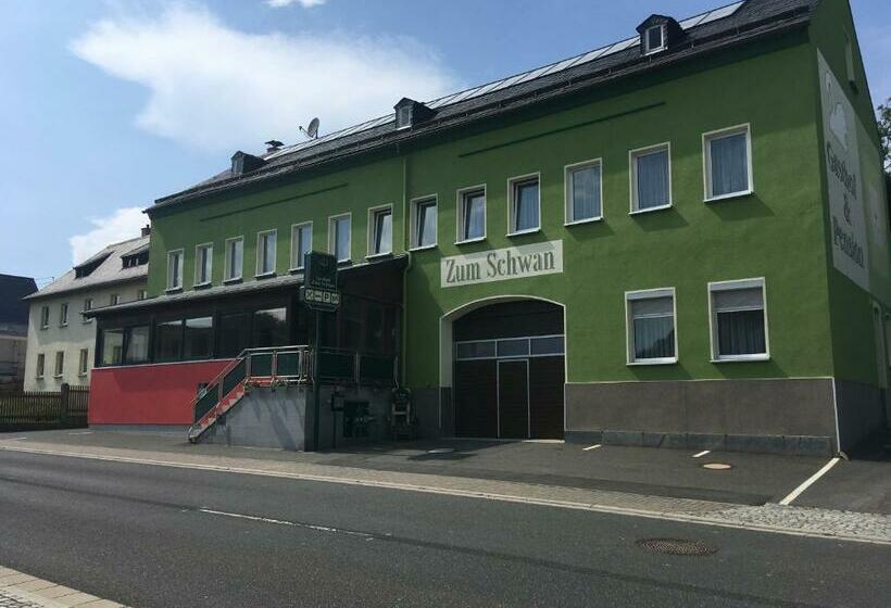 فندق صغير Gasthof „zum Schwan“