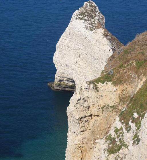 Bed and Breakfast La Main Ouverte