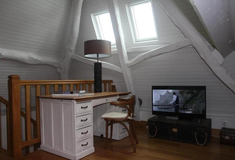 Bed and Breakfast La Main Ouverte