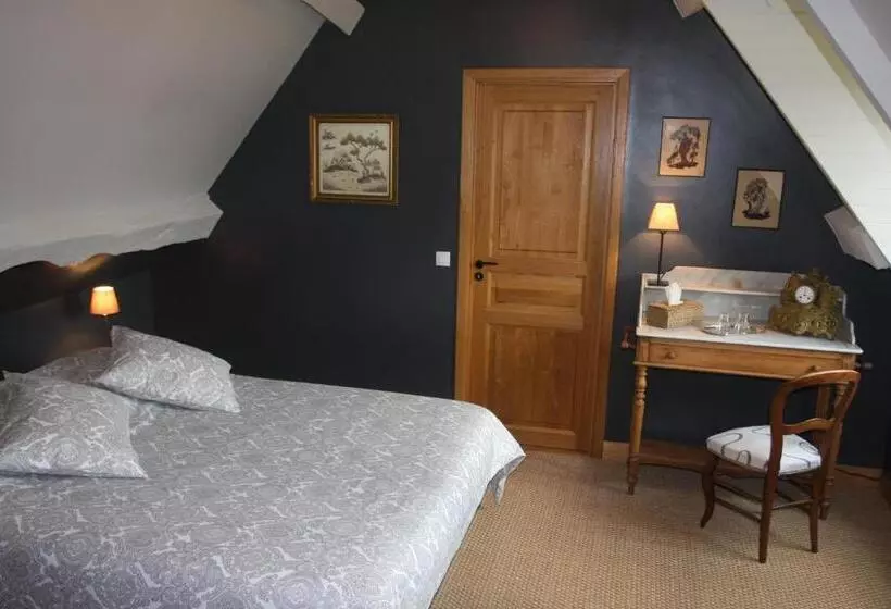 Aamiaismajoitus (B&B) La Main Ouverte