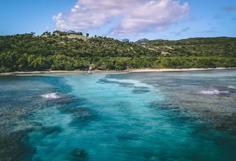 هتل El Navegante De Culebra