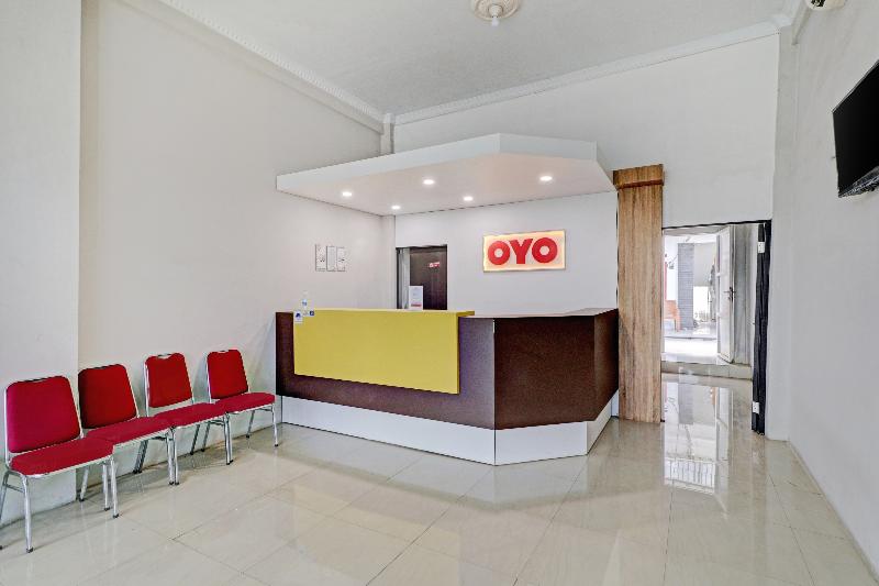 בית מלון כפרי Oyo 90570 Heboh Guest House Syariah