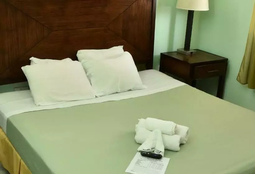 پانسیون Room In Guest Room   Aanola Villas 6a Tranquil Privy Bedroom