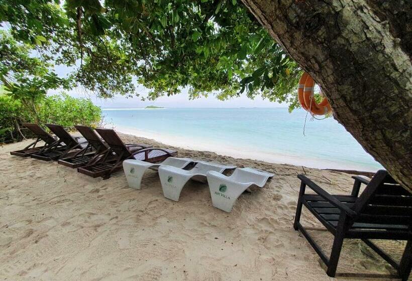 پانسیون Arivilla Beach