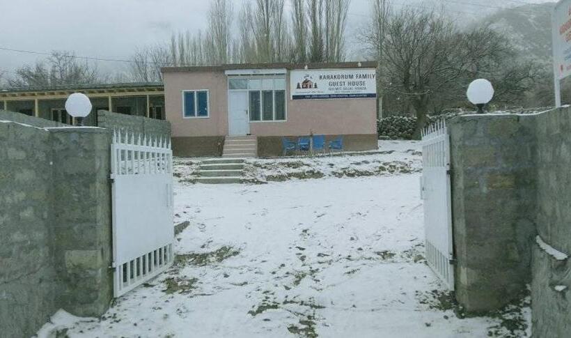پانسیون Karakorum Family Guest House Hunza
