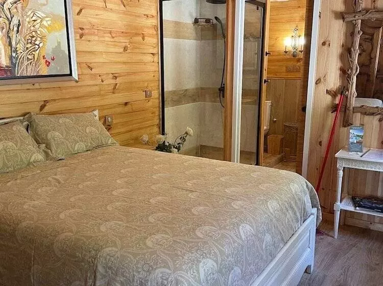 Majatalo Le Clos Des Senteurs De Chateauneuf De Grasse