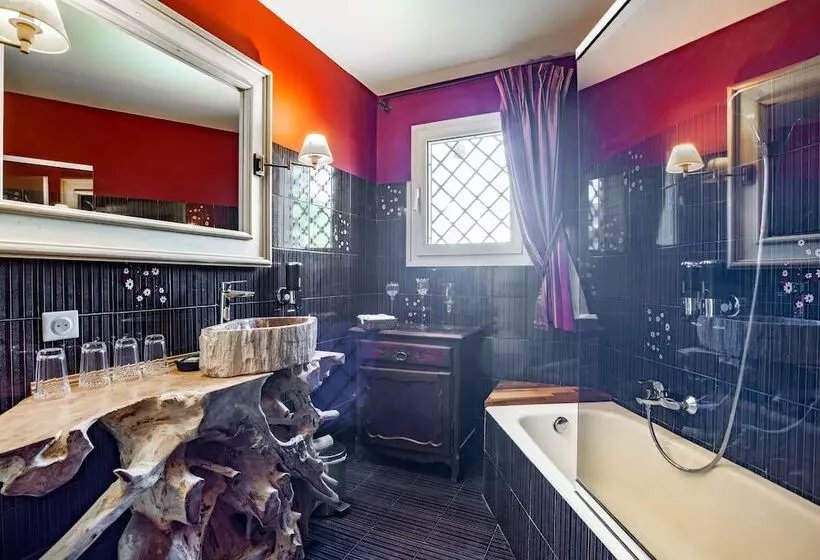 Majatalo Le Clos Des Senteurs De Chateauneuf De Grasse