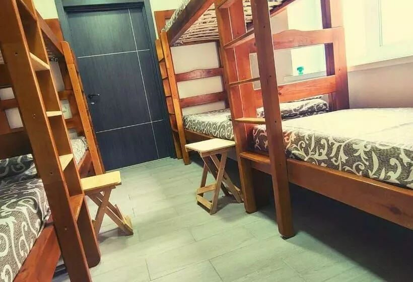 Uman Welcome Hostel