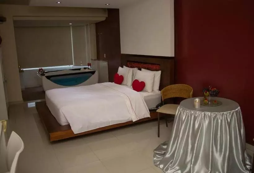 Emirates Hotel & Suites