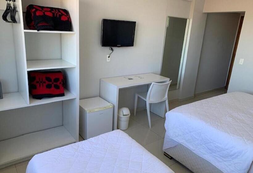 Emirates Hotel & Suites