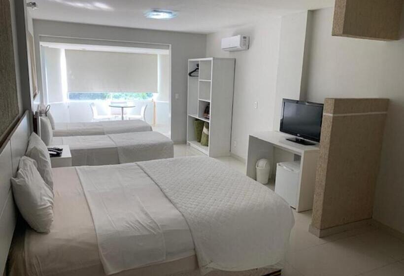 Emirates Hotel & Suites