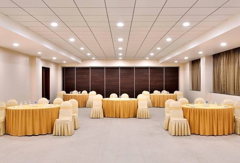 Four Points By Sheraton Mahabalipuram Resort & Convention Center